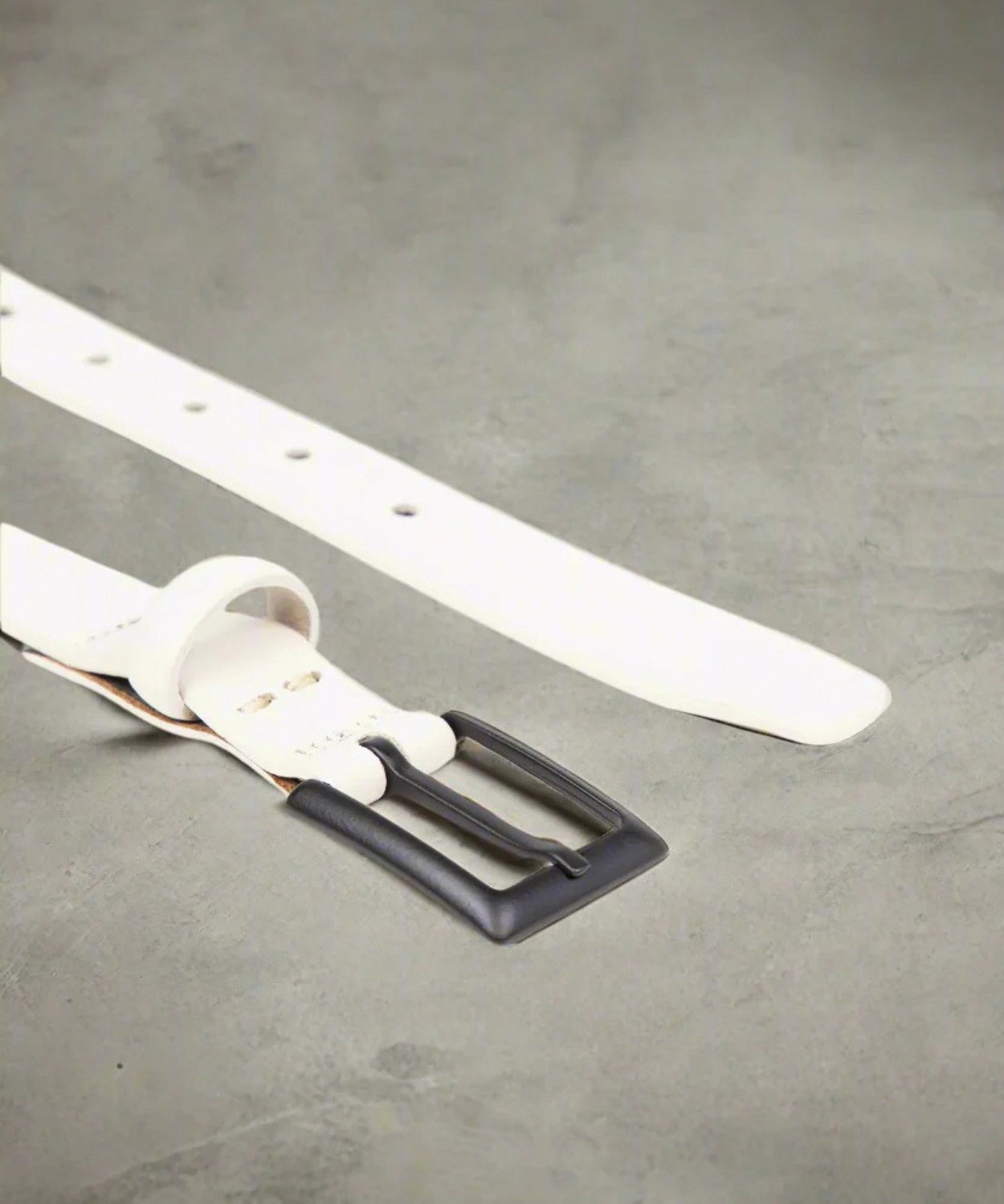 Lynn Belt | Off White