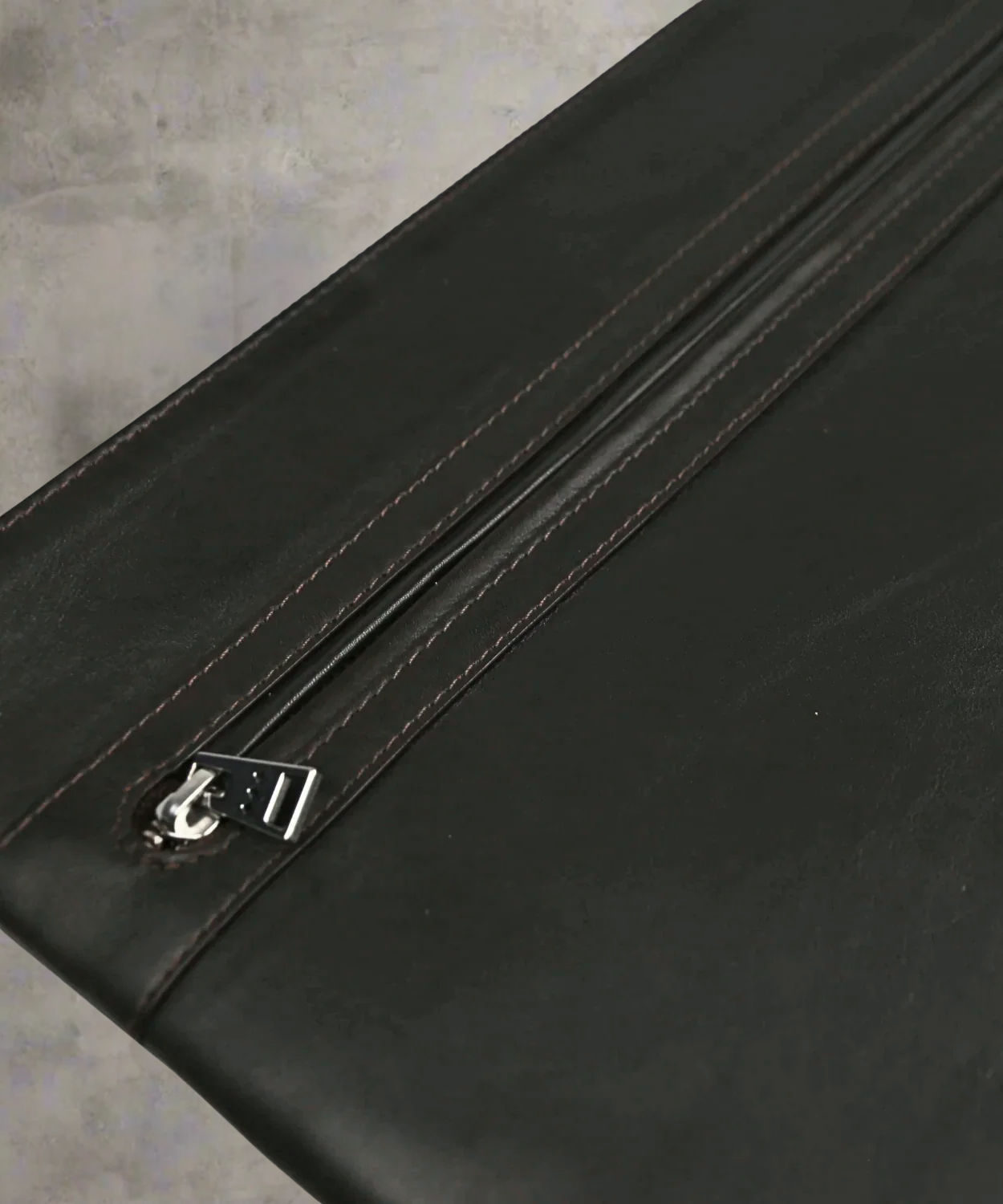 Analyst Laptop Sleeve 16" 215 | Black