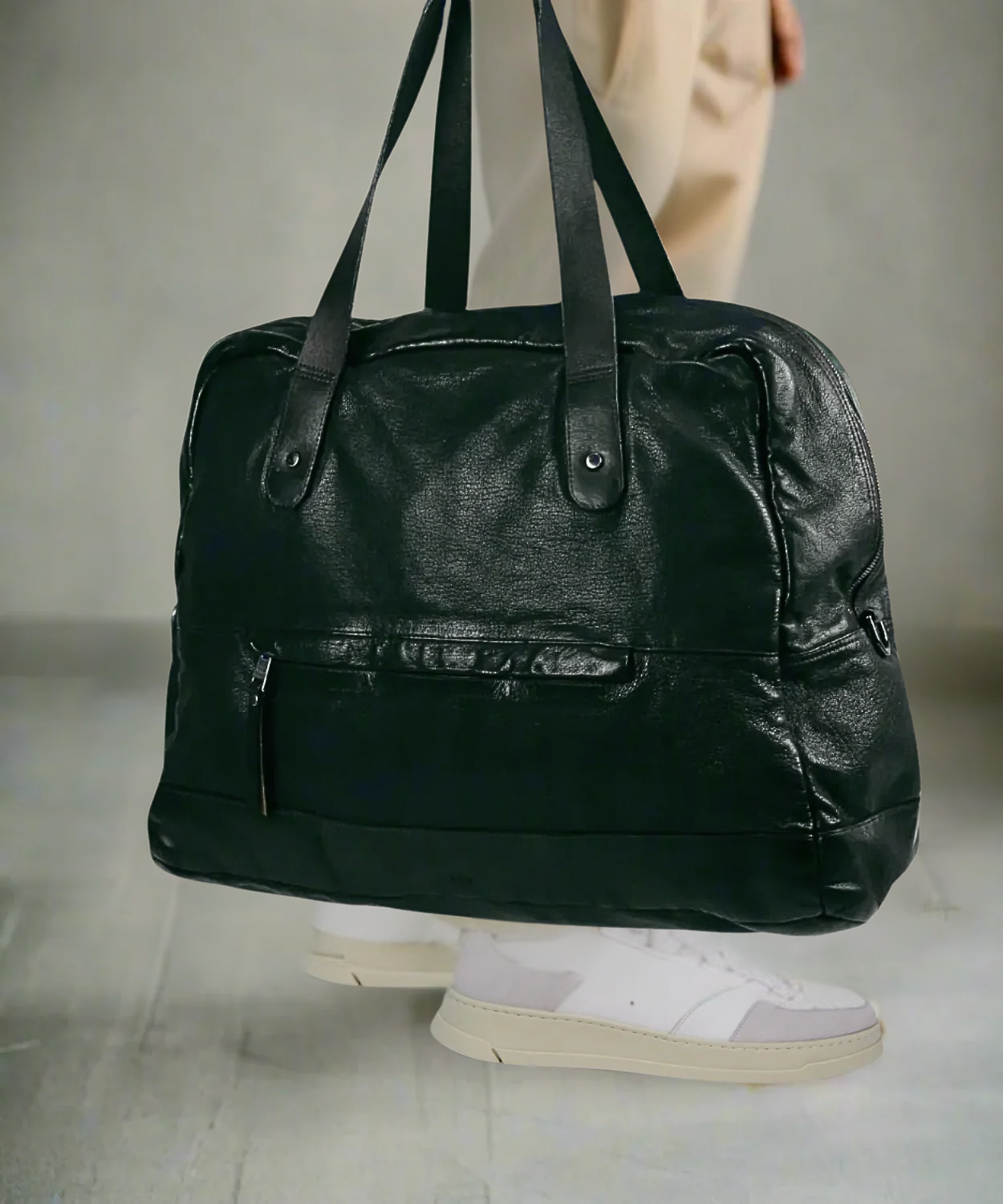 Combat Weekender 221 | Black