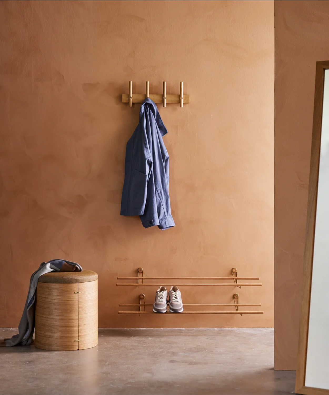 Shoe Rack - Oak & Brass - WeDoWood