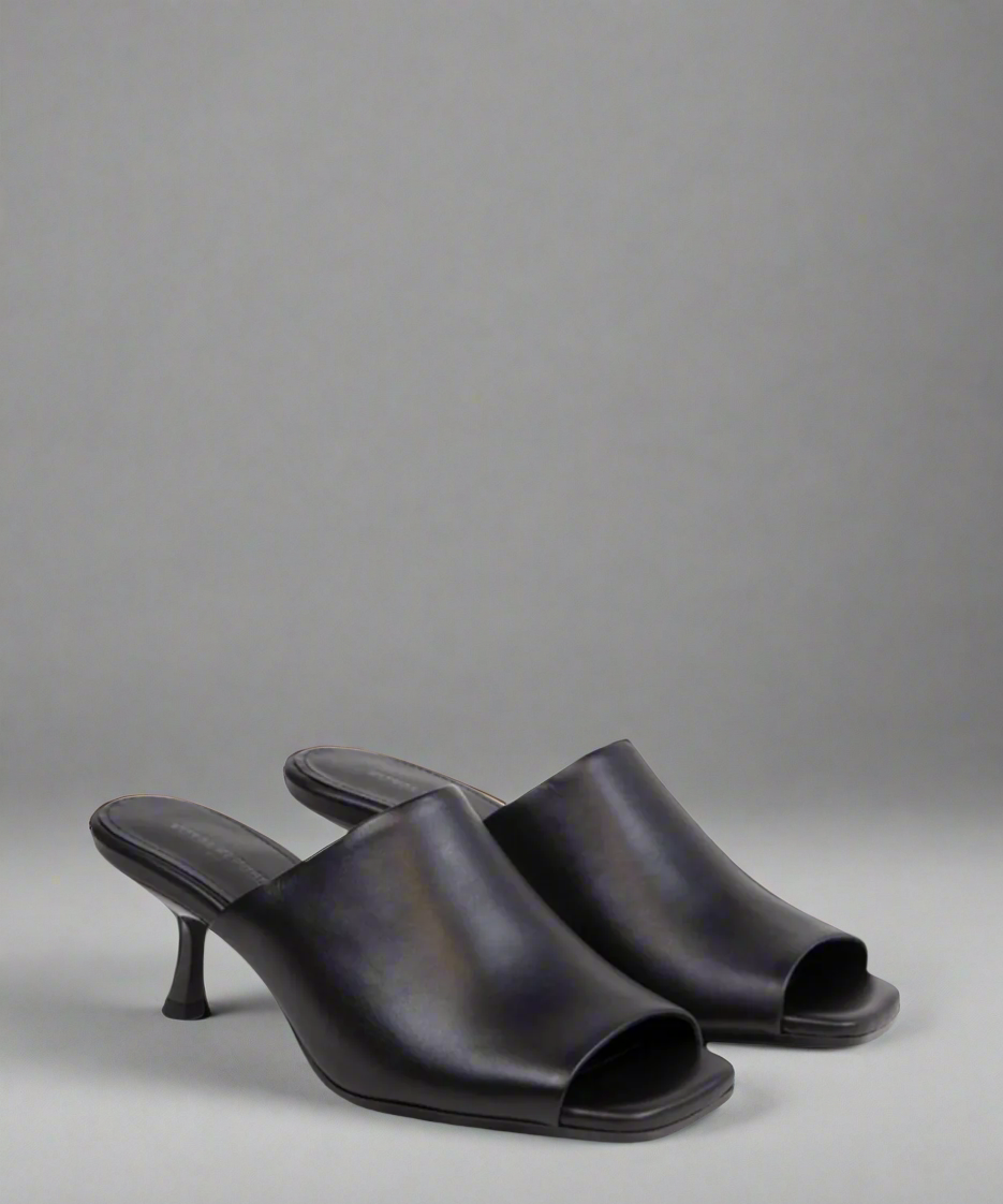 Atomic Mule | Black