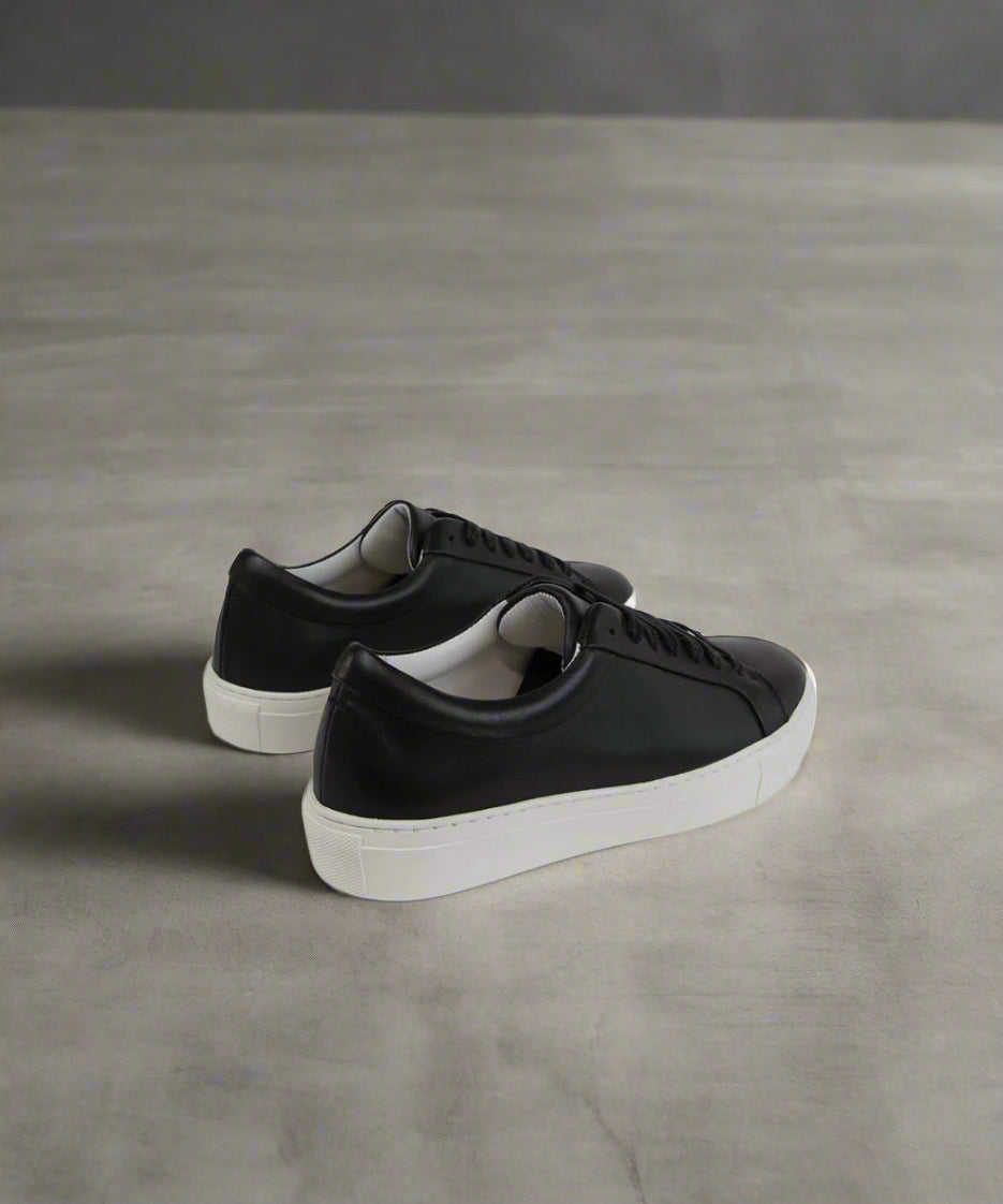 Spartacus Core 235 - Women | Black