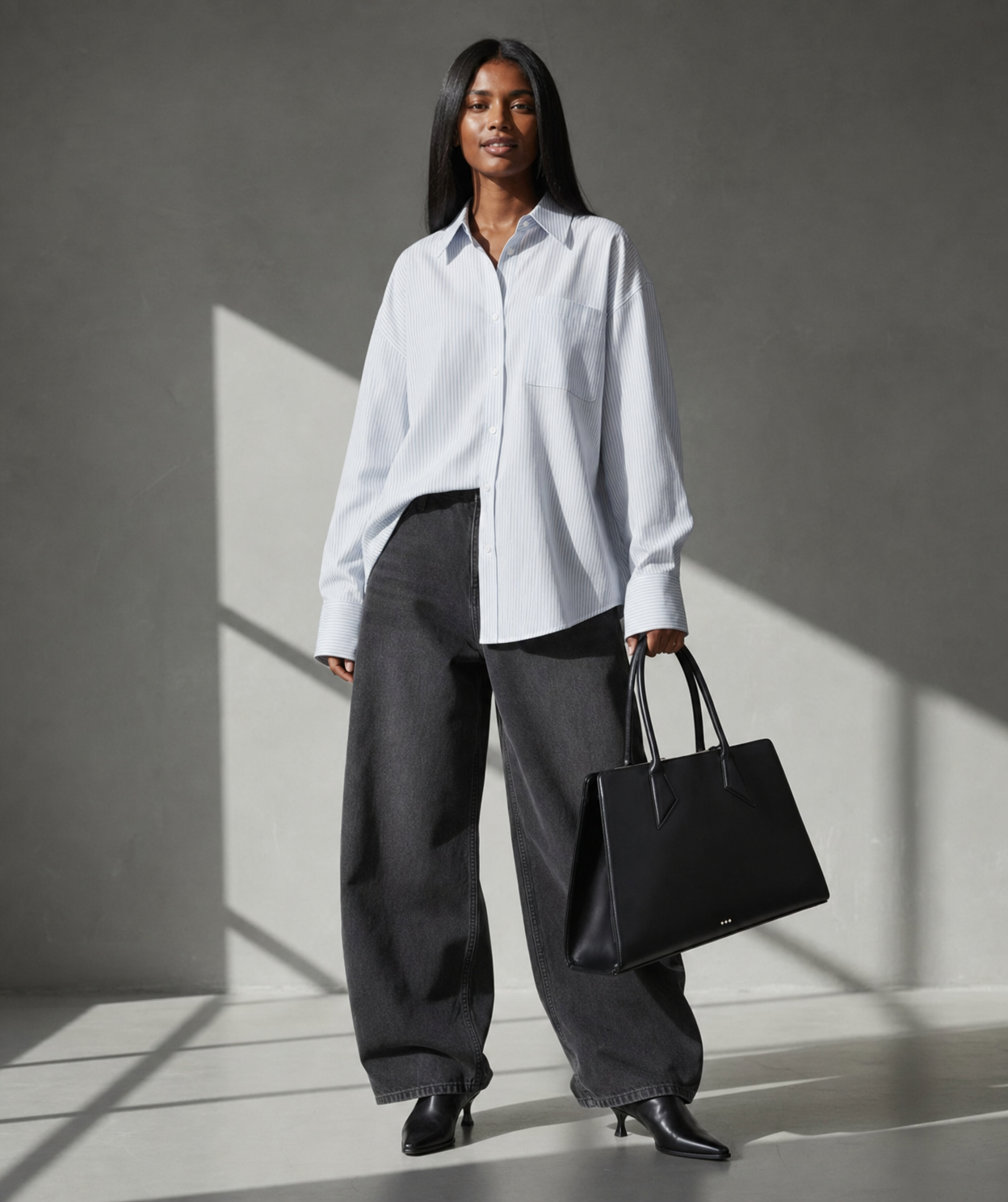 Trapeze Shopper 221 | Black