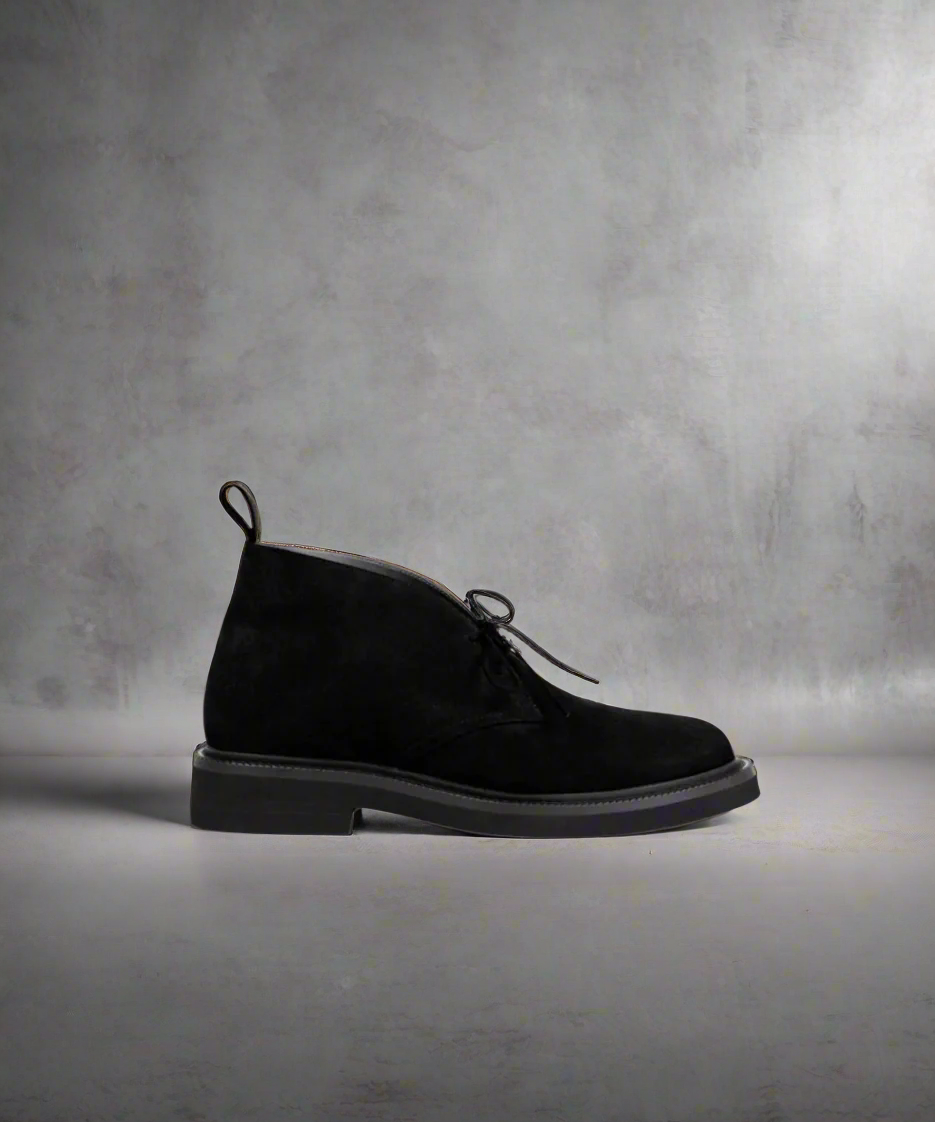 Bond Blox Suede Chukka | Black