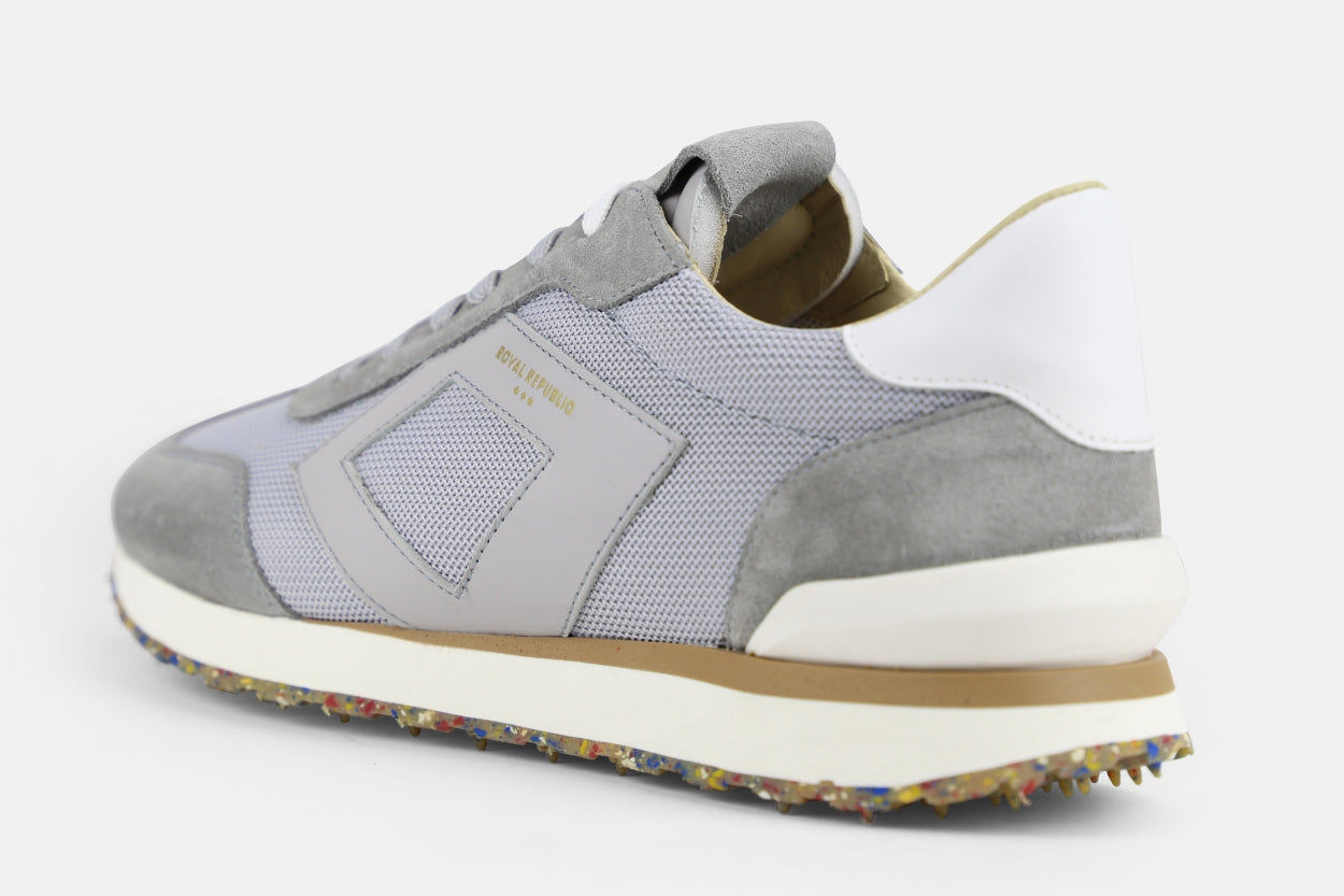 Vault Nylon Retro Runner 221 | Grey