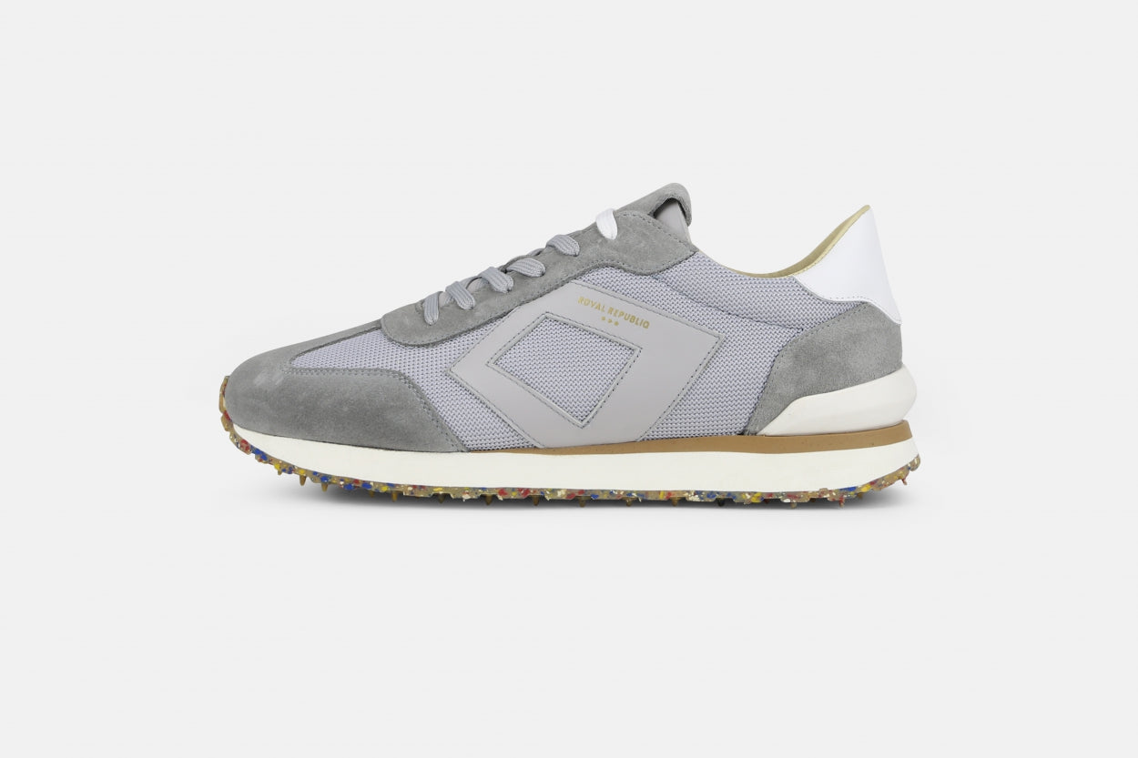 Vault Nylon Retro Runner 221 | Grey