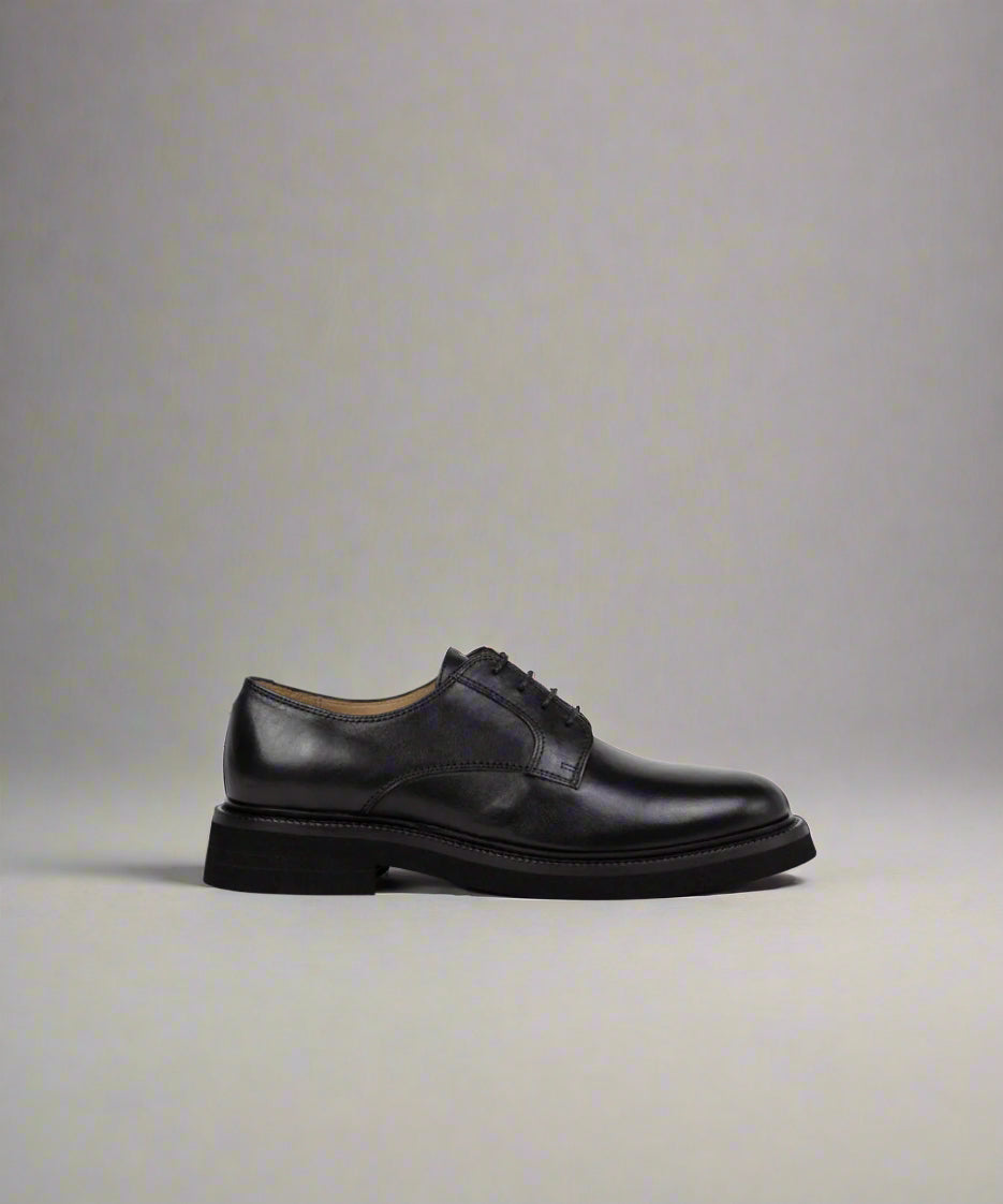 Bond Blox Derby Shoe | Black