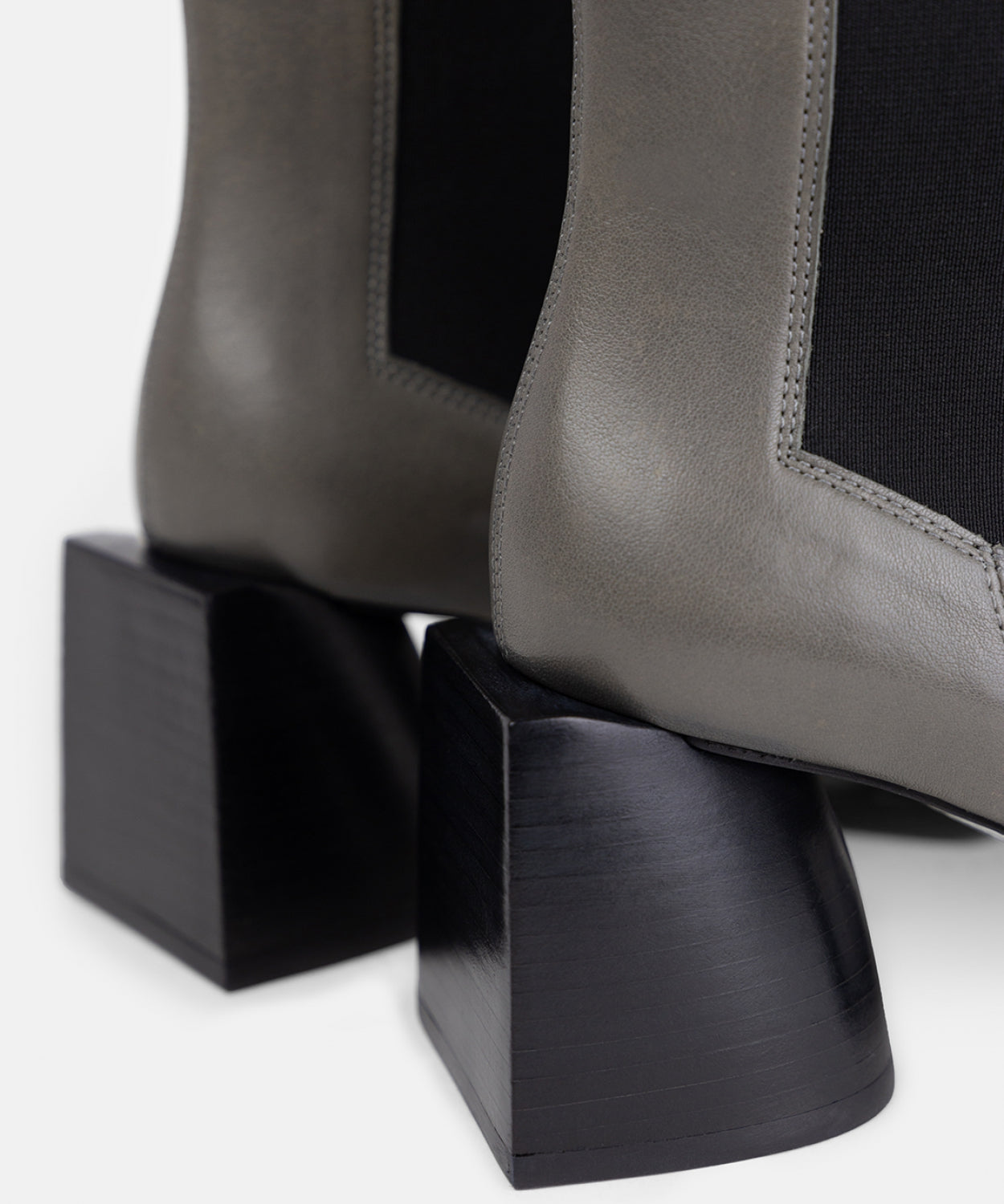 Luna Chelsea Boot | Dark Khaki / Anthracite