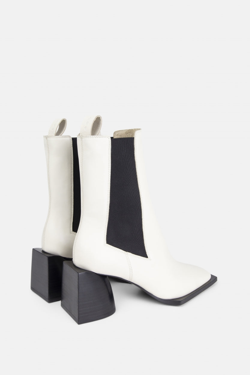 Luna Chelsea Boot | Off White