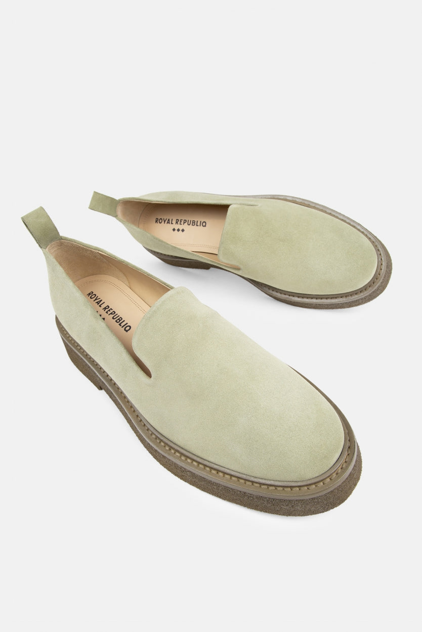 Bond Blox Suede Minimal Loafer | Green