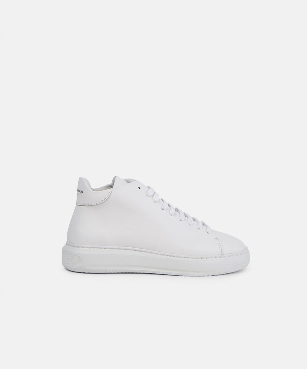 Cosmos Sneaker Mid 235 - Men | White