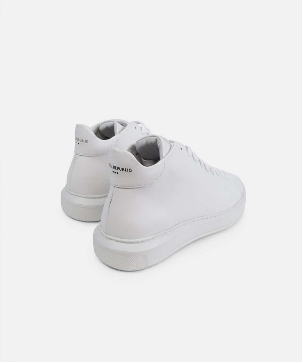 Cosmos Sneaker Mid 235 - Men | White