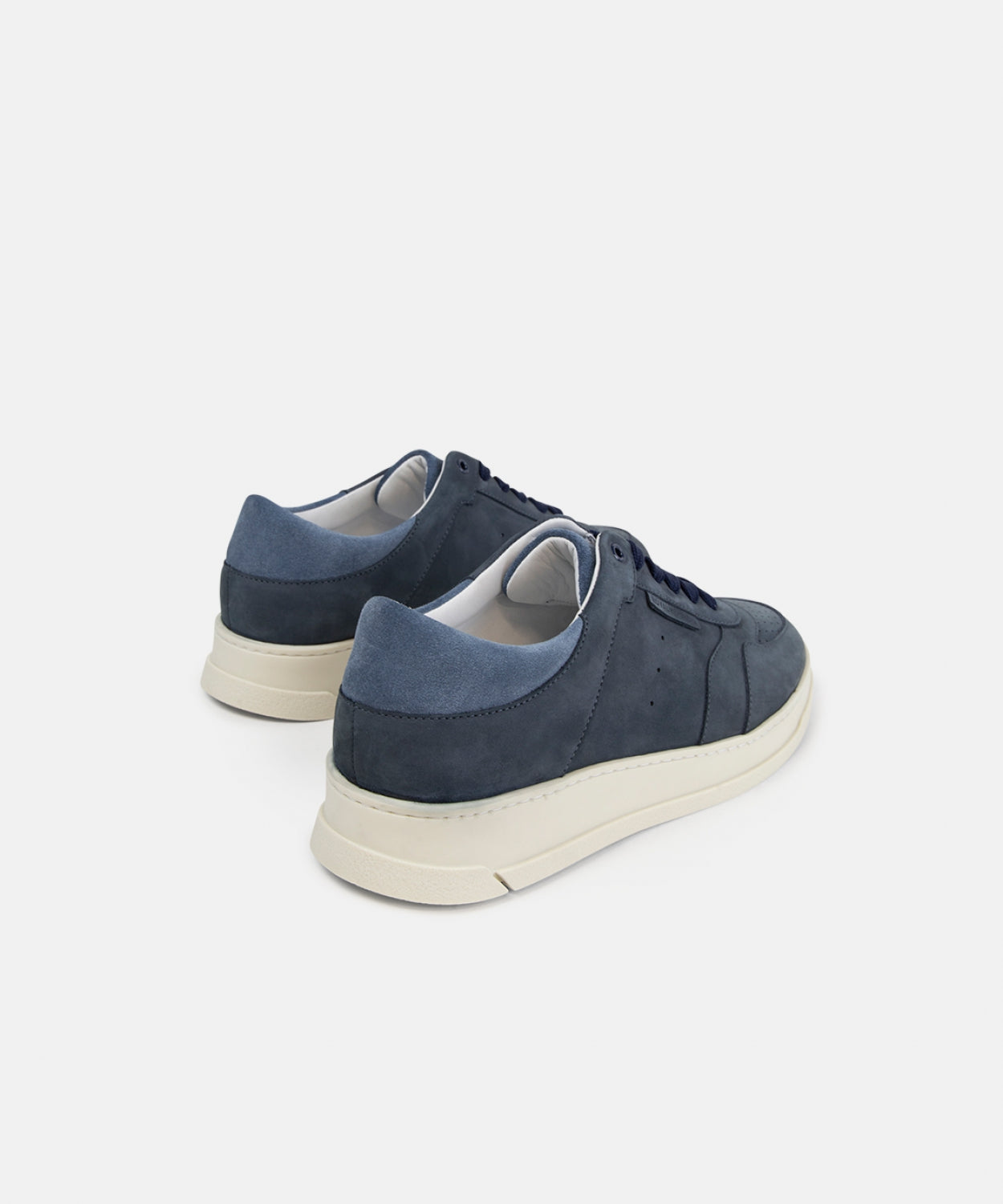 Attila Low Sneaker Nubuck 241 | Blue