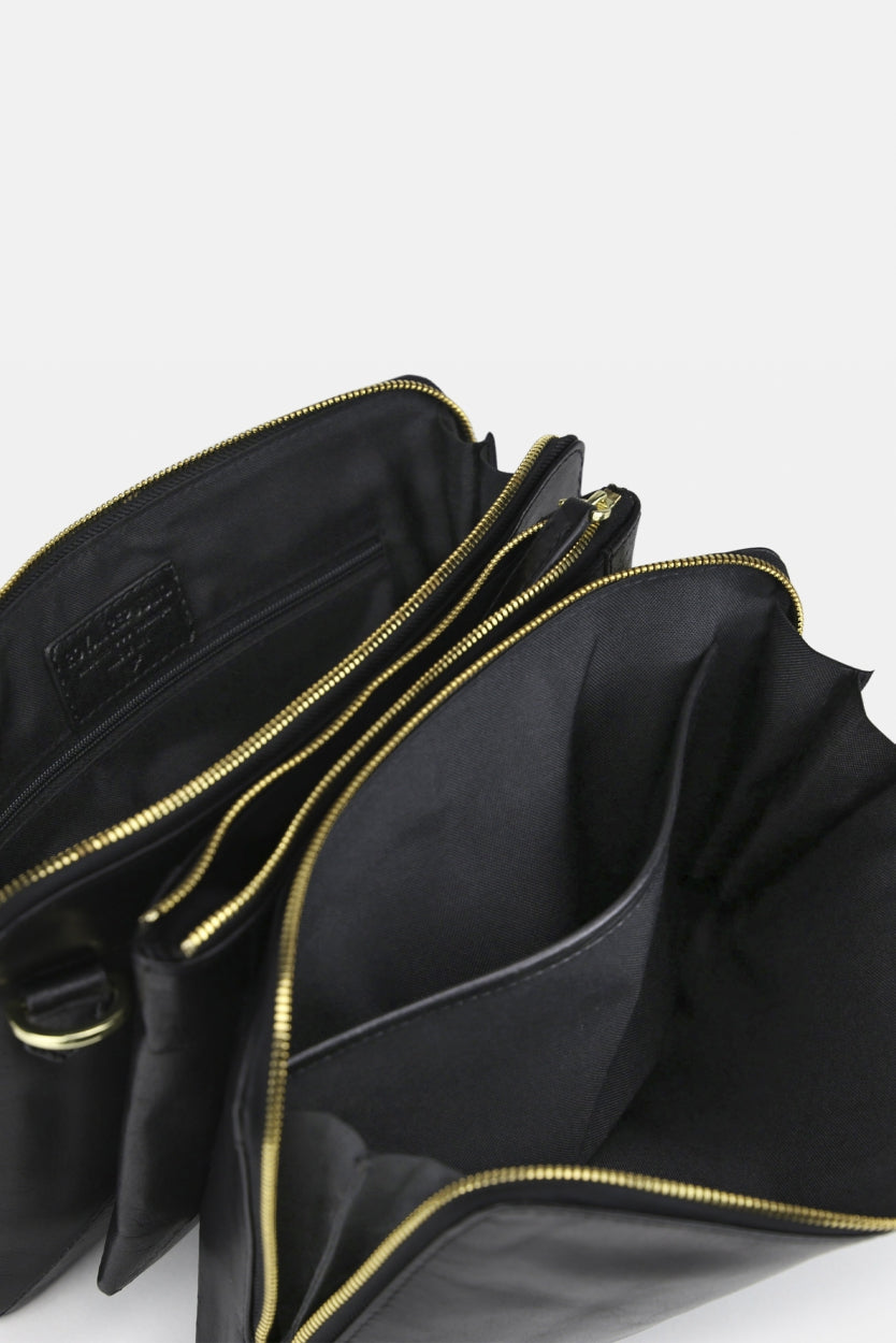 Catamaran Hand Bag 179 | Black