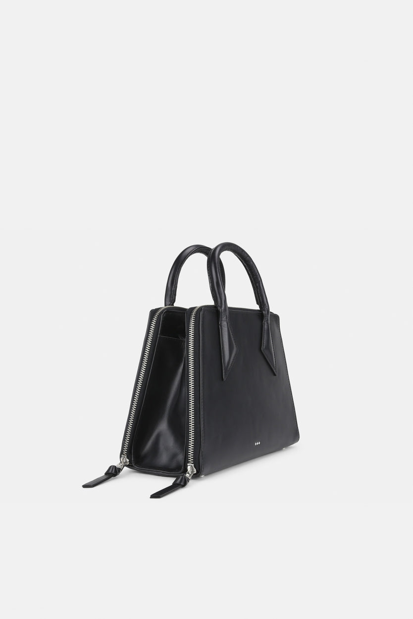 Trapeze Handbag 221 | Black