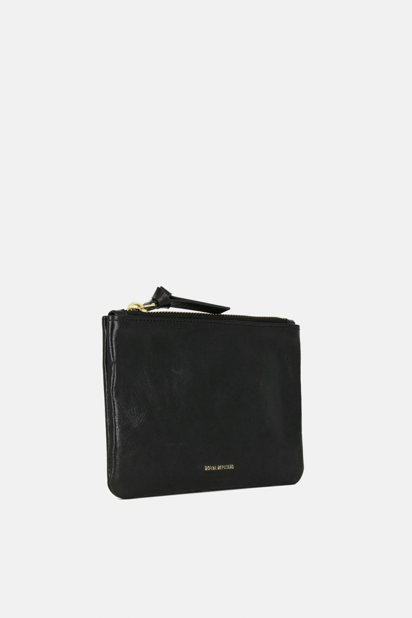 Essential Pouch 199 | Black