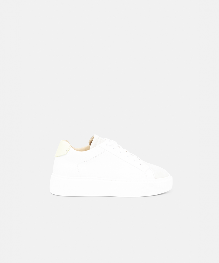 Dare Jaunt Mix Sneaker - Women | White