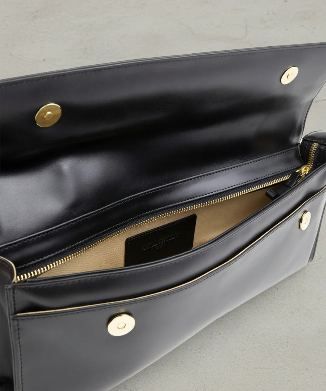 Funqi Crossbody Bag | Black