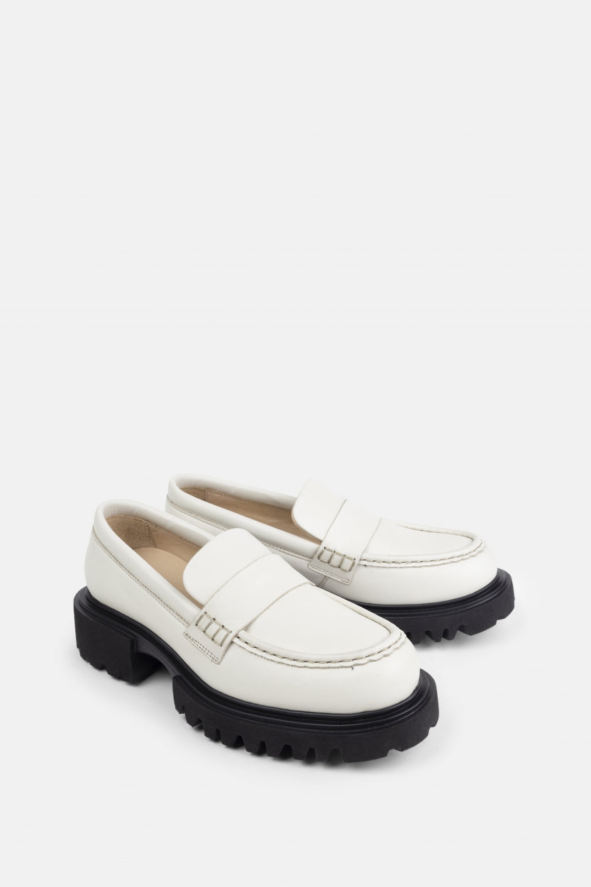 Protect Loafer | Off White