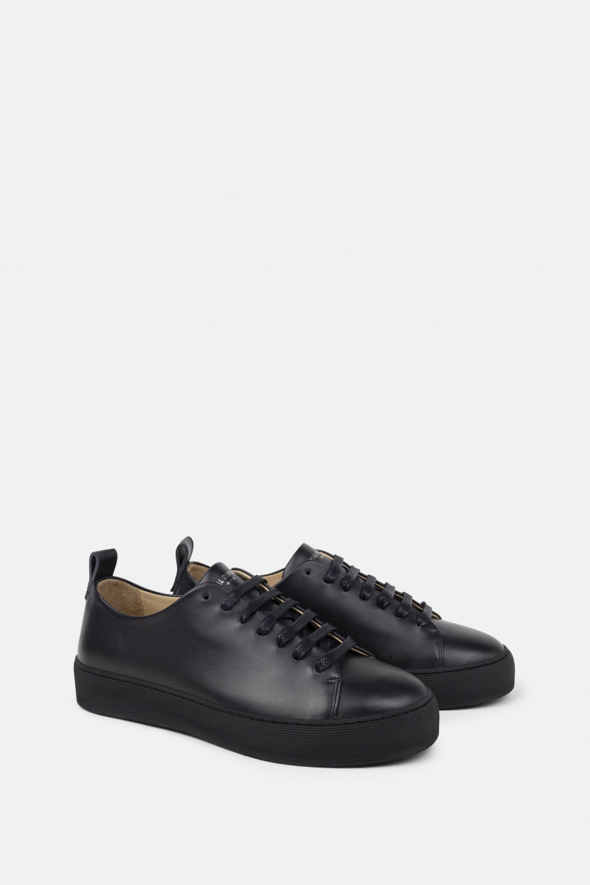 Doric Bound Sneaker | Black