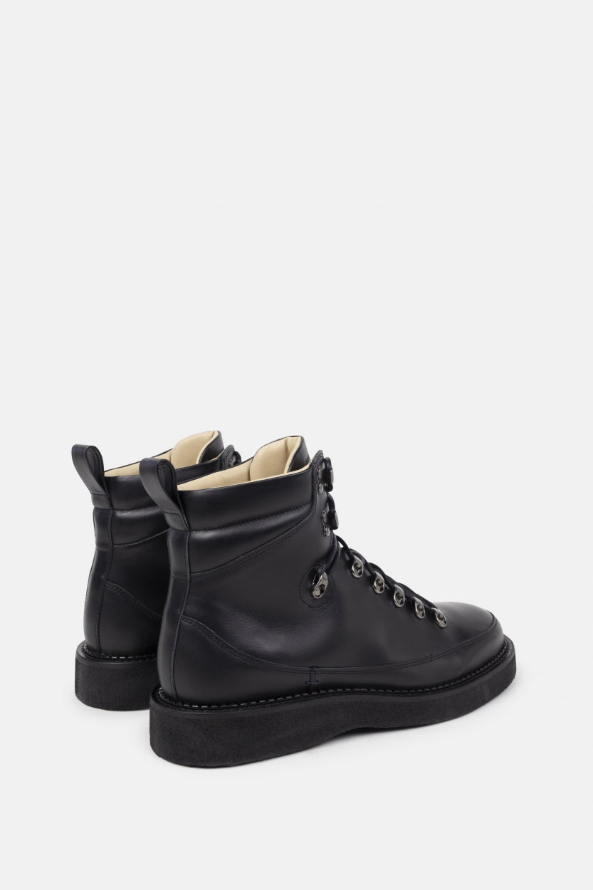 Tediq Crepe Hiker Boot | Black