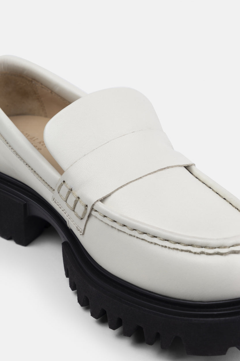 Protect Loafer | Off White