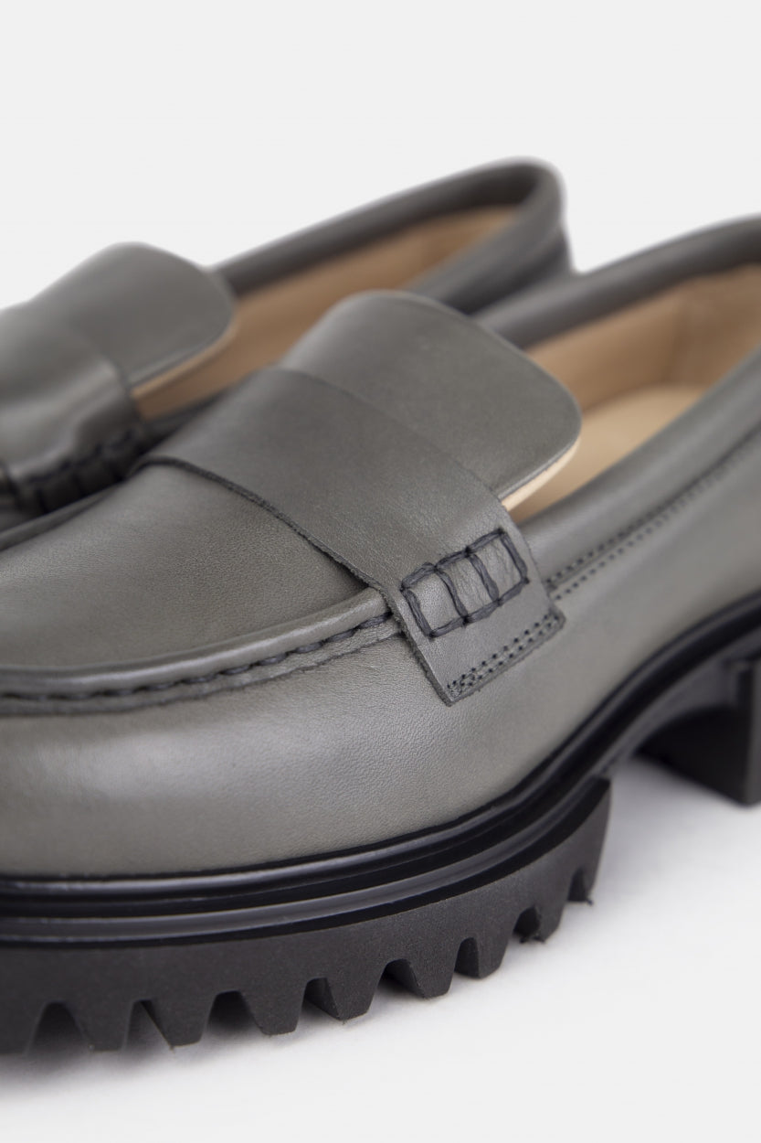 Protect Loafer | Dark Khaki / Anthracite