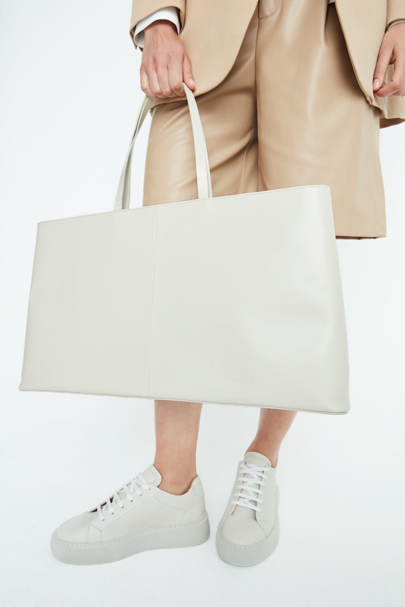 Reflection Shopper | Off White