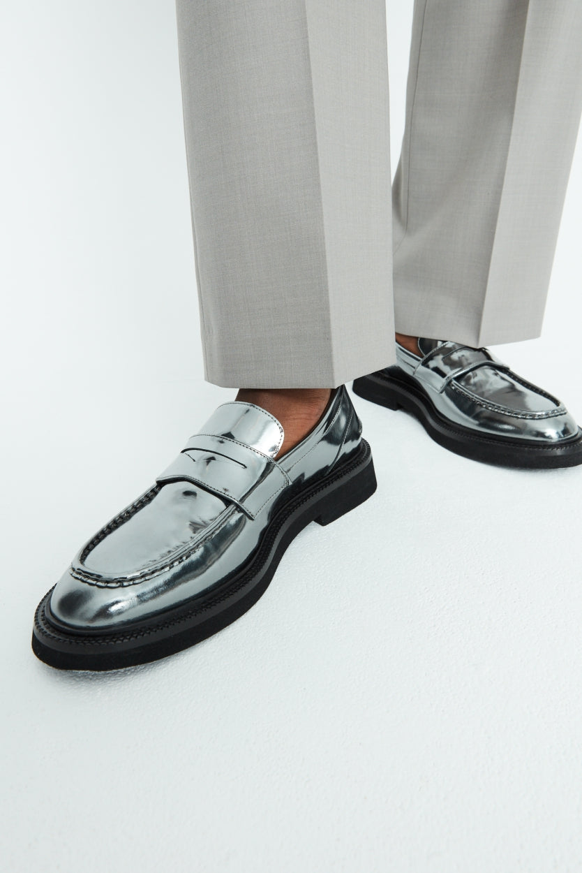 Bond Blox Mirror Loafer | Dark Khaki / Anthracite