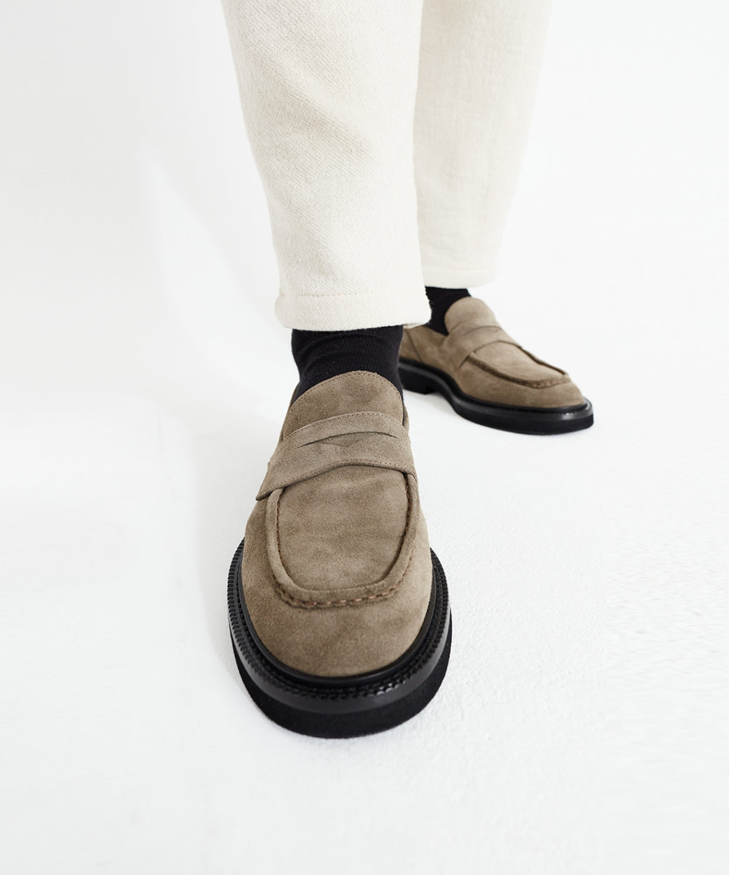 Bond Blox Suede Loafer | Dark Khaki / Anthracite