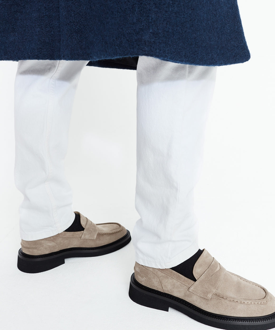 Bond Blox Suede Loafer | Hazel Brown