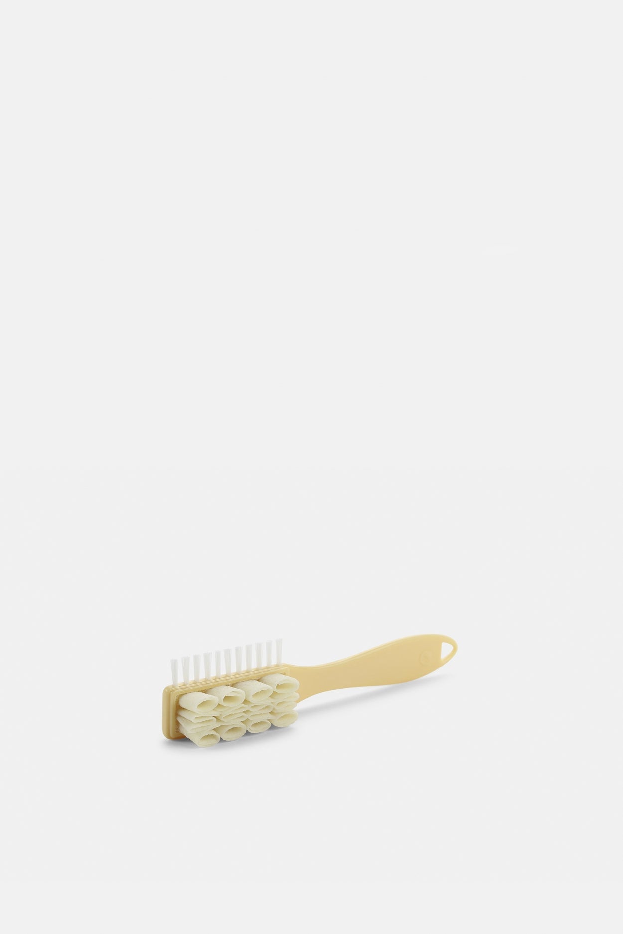 Plastic crepe brush | none